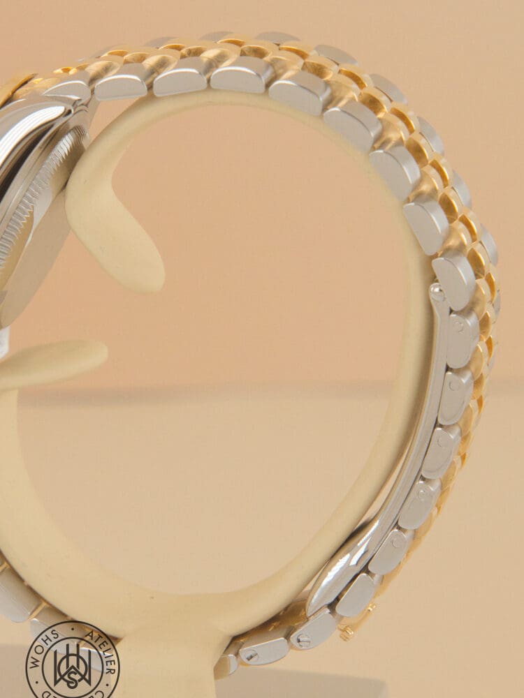 Pre-owned Rolex Lady-Datejust 279383RBR, champagne dial, steel and yellow gold, 28mm, 2018 – photo 3 of 5
