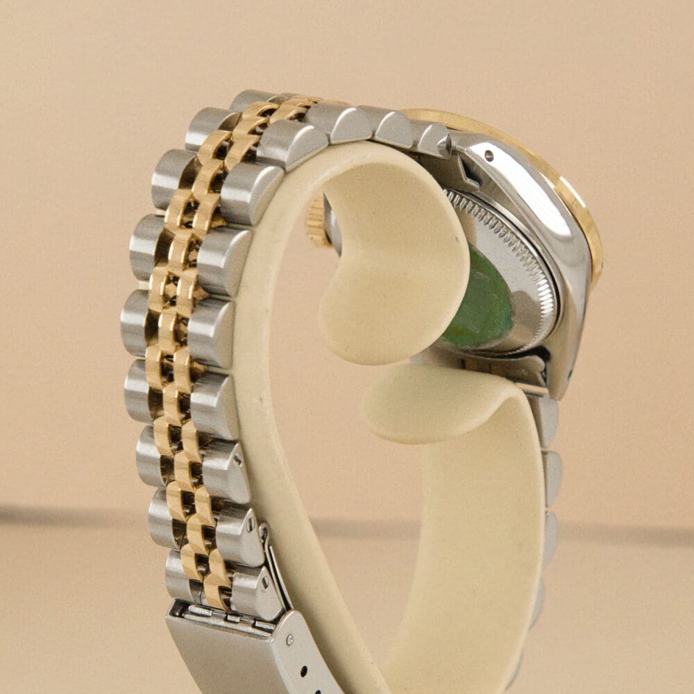 Pre-owned Rolex datejust custom diamond dial and bezel reference:69173 Pre-owned Rolex datejust custom diamond dial and bezel reference:69173