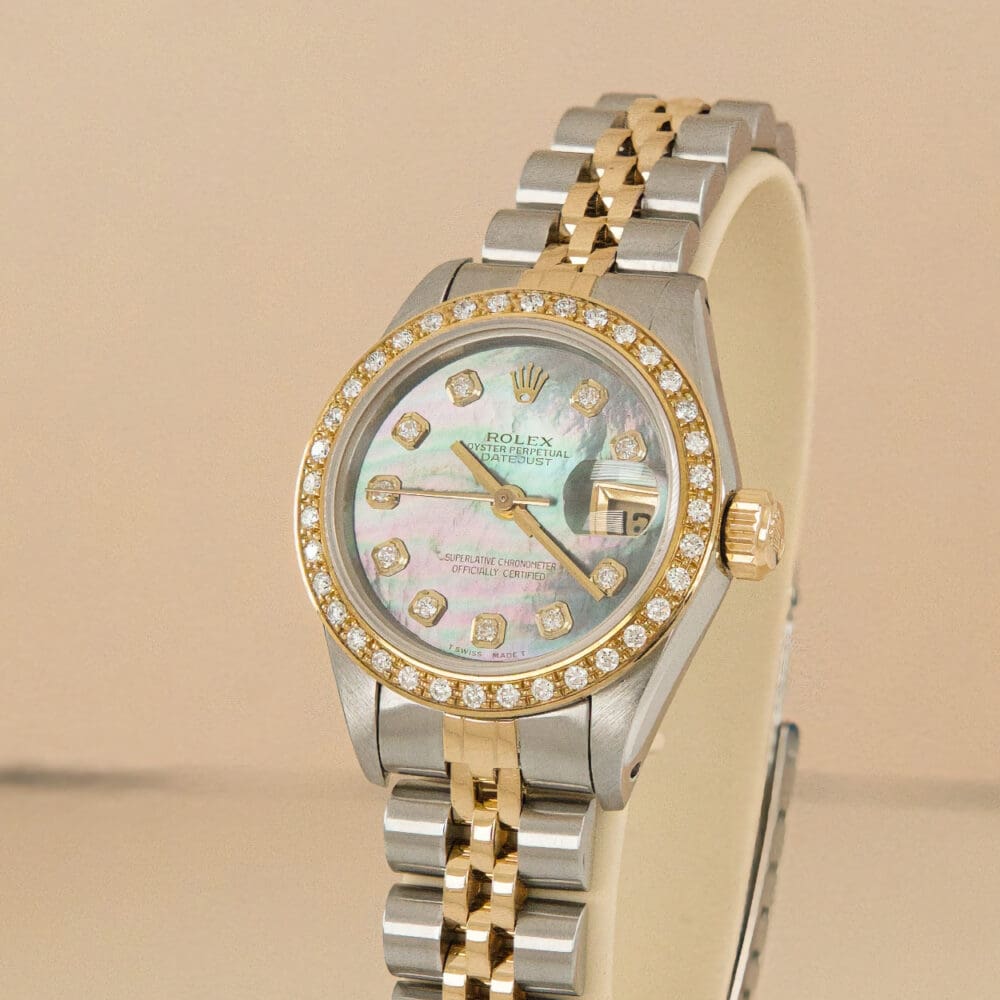 Pre-owned Rolex datejust custom diamond dial and bezel reference:69173 Pre-owned Rolex datejust custom diamond dial and bezel reference:69173