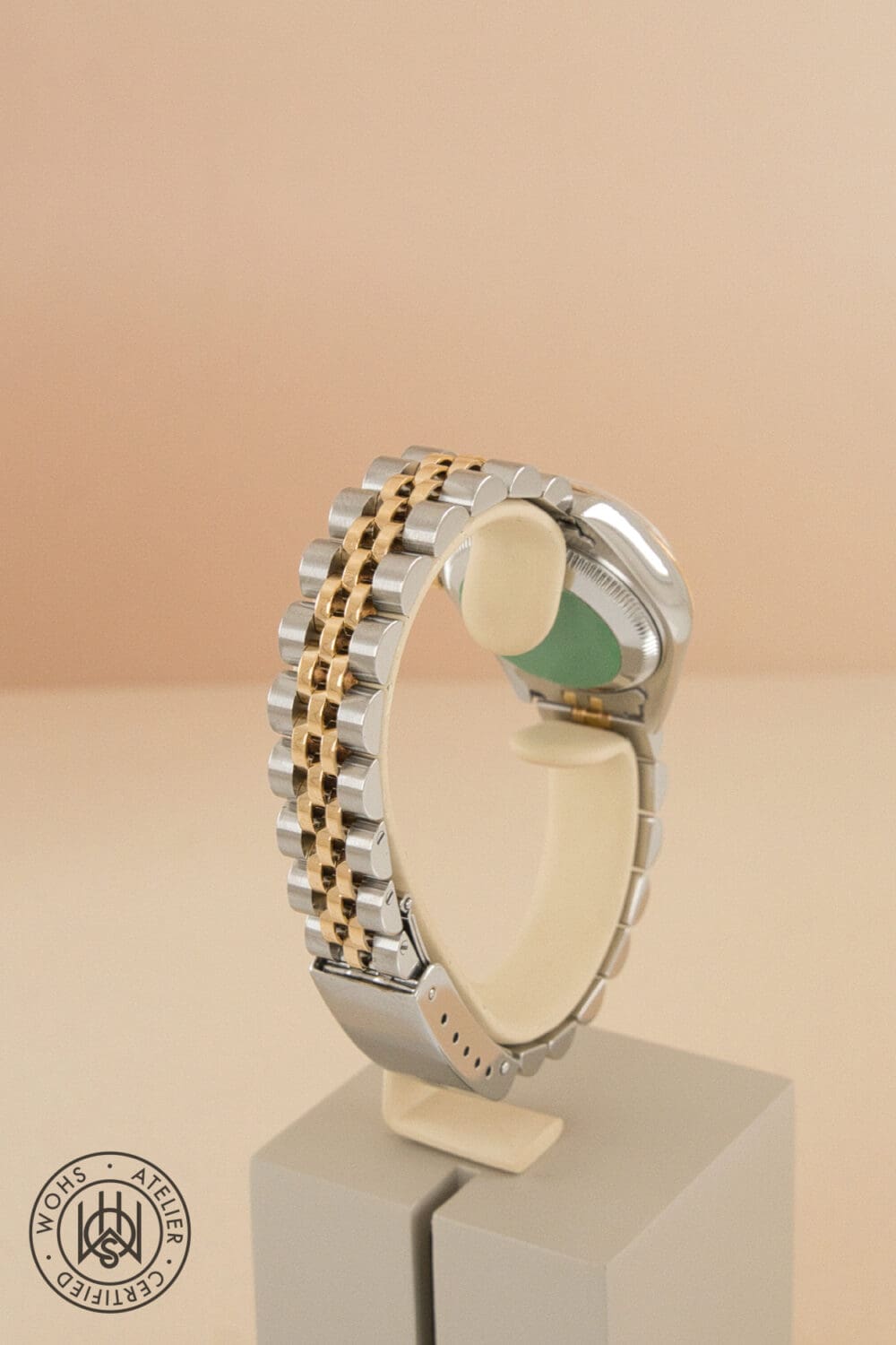 Pre-owned Rolex Datejust champagne diamond dial reference:69173 Pre-owned Rolex Datejust champagne diamond dial reference:69173