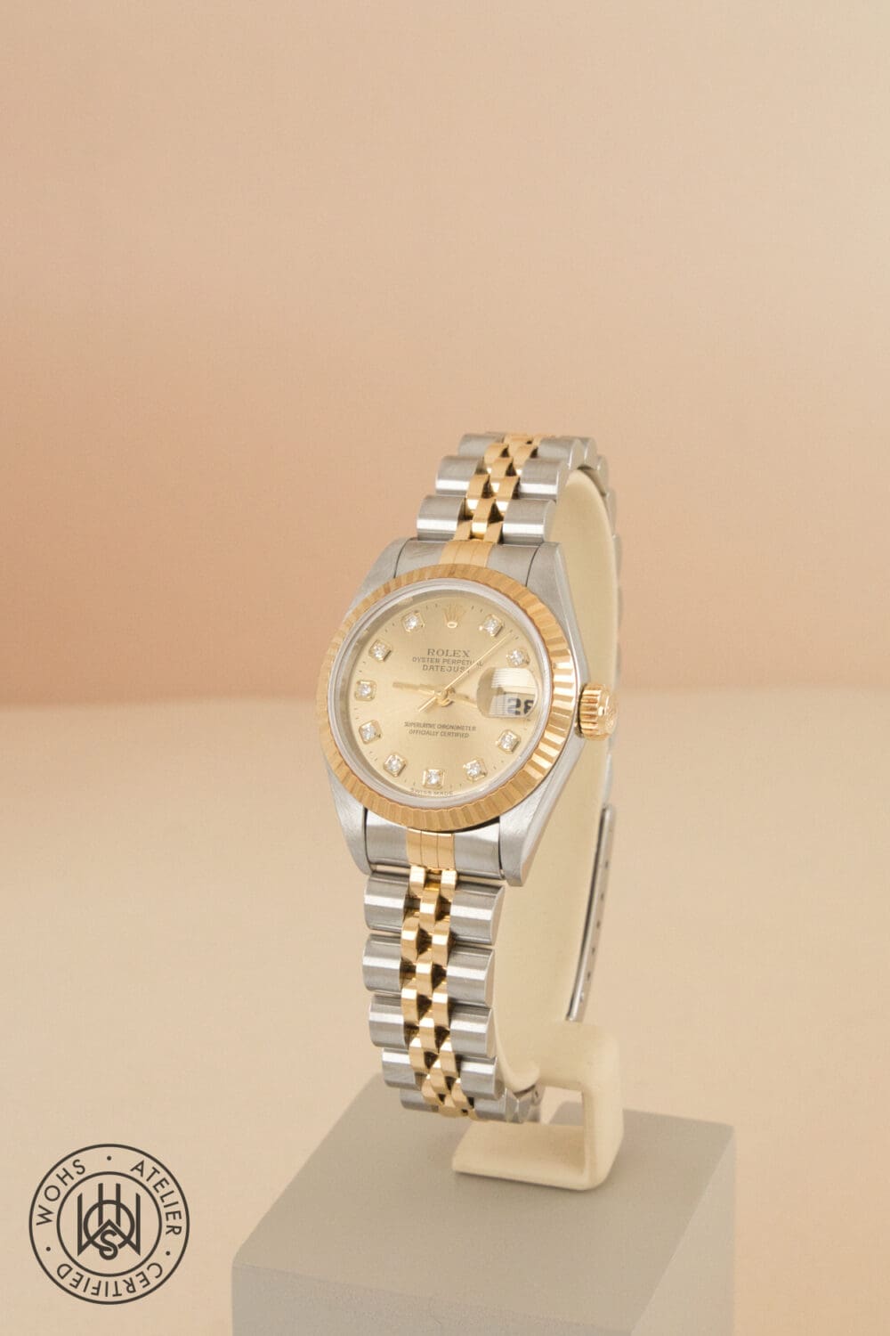 Pre-owned Rolex Datejust champagne diamond dial reference:69173 Pre-owned Rolex Datejust champagne diamond dial reference:69173
