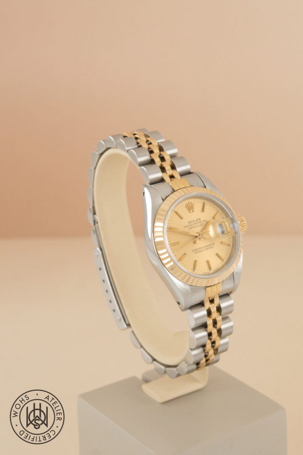 Pre-owned Rolex Datejust baton dial reference:69173 Pre-owned Rolex Datejust baton dial reference:69173