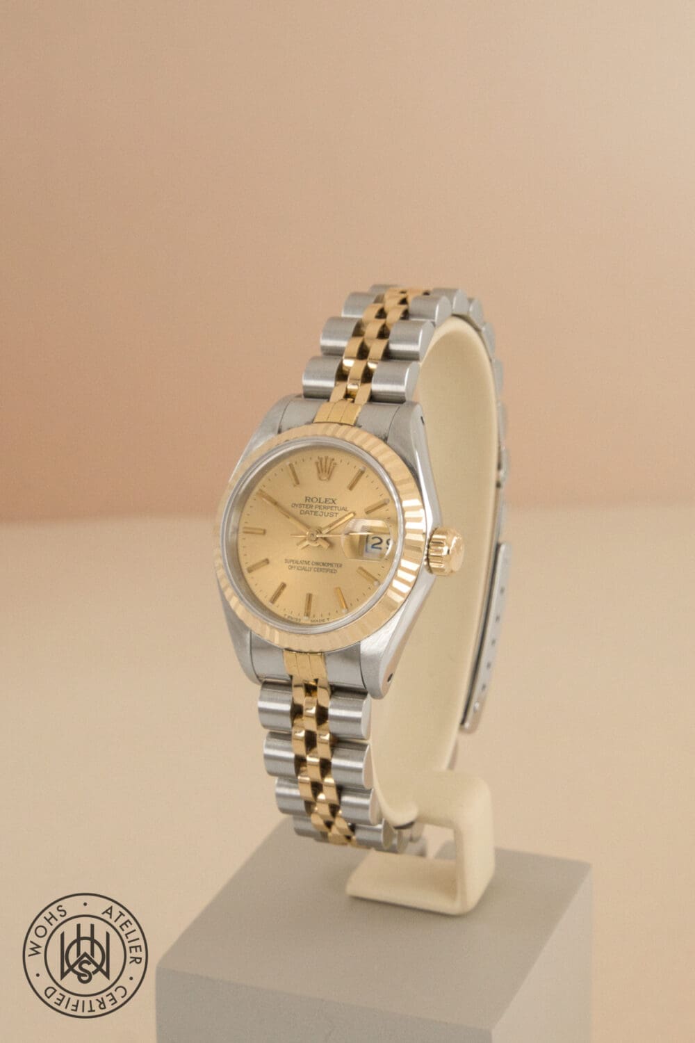 Pre-owned Rolex Datejust baton dial reference:69173 Pre-owned Rolex Datejust baton dial reference:69173