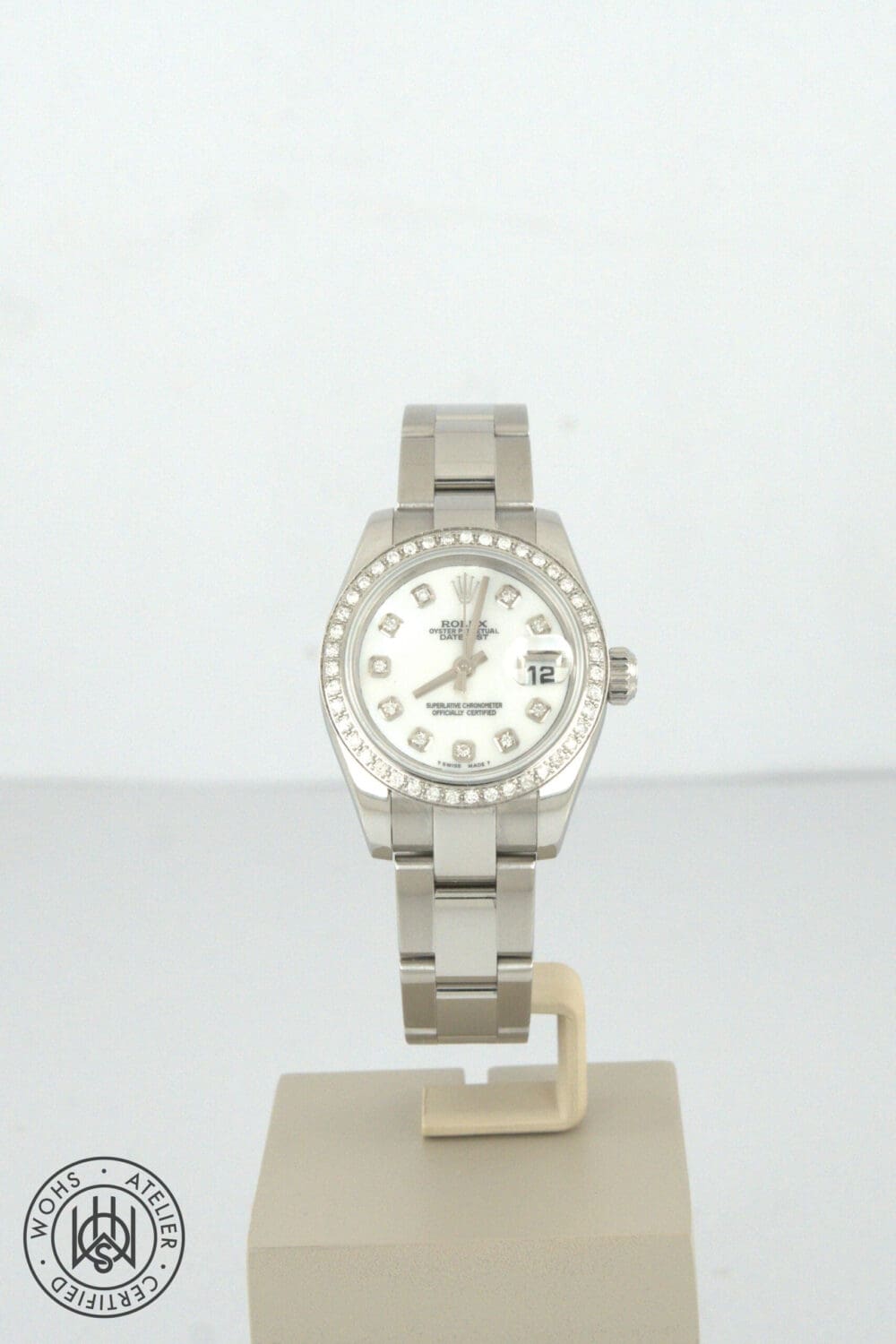 Pre-owned Rolex Datejust custom diamond dial and bezel Reference:69174 Pre-owned Rolex Datejust custom diamond dial and bezel Reference:69174