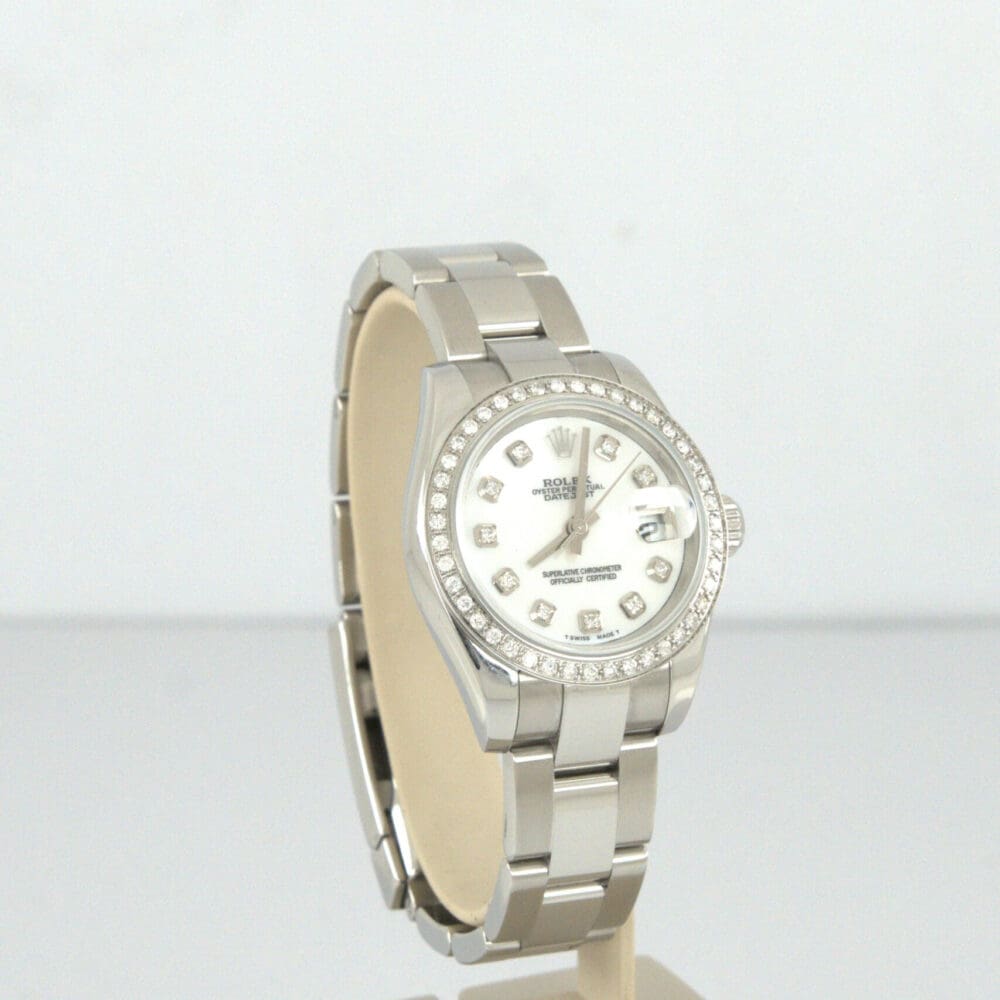 Pre-owned Rolex Datejust custom diamond dial and bezel Reference:69174 Pre-owned Rolex Datejust custom diamond dial and bezel Reference:69174