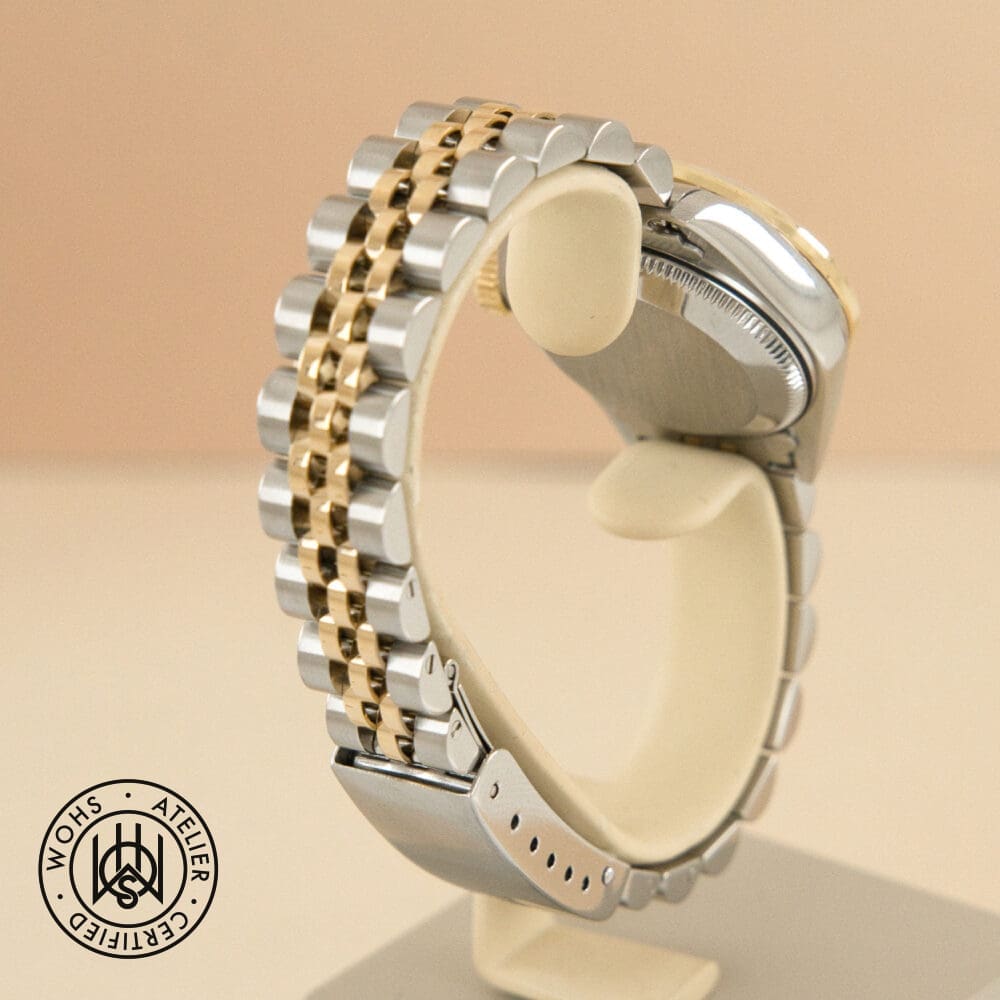 Pre-Owned Rolex Lady Datejust Custom diamond bezel custom mother of pearl diamond dial Reference:69173 Pre-Owned Rolex Lady Datejust Custom diamond bezel custom mother of pearl diamond dial Reference:69173