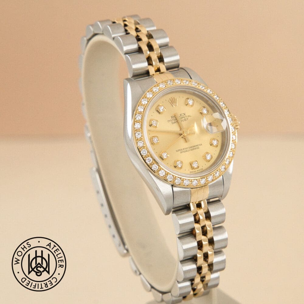 Pre-Owned Rolex Lady Datejust Custom diamond bezel champagne diamond dial Reference:69173 Pre-Owned Rolex Lady Datejust Custom diamond bezel champagne diamond dial Reference:69173