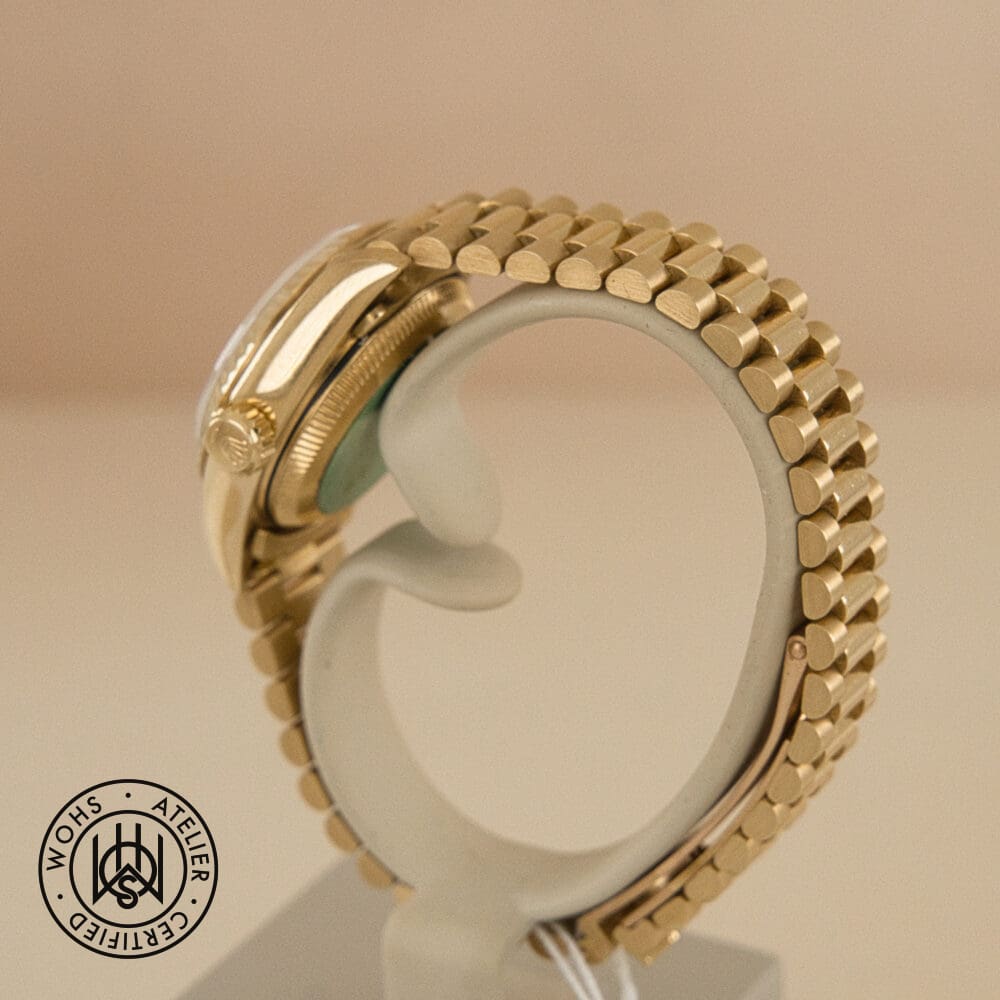 Pre-owned Rolex Lady-Datejust 69178, champagne dial, yellow gold, 26mm, 1992 – photo 4 of 6