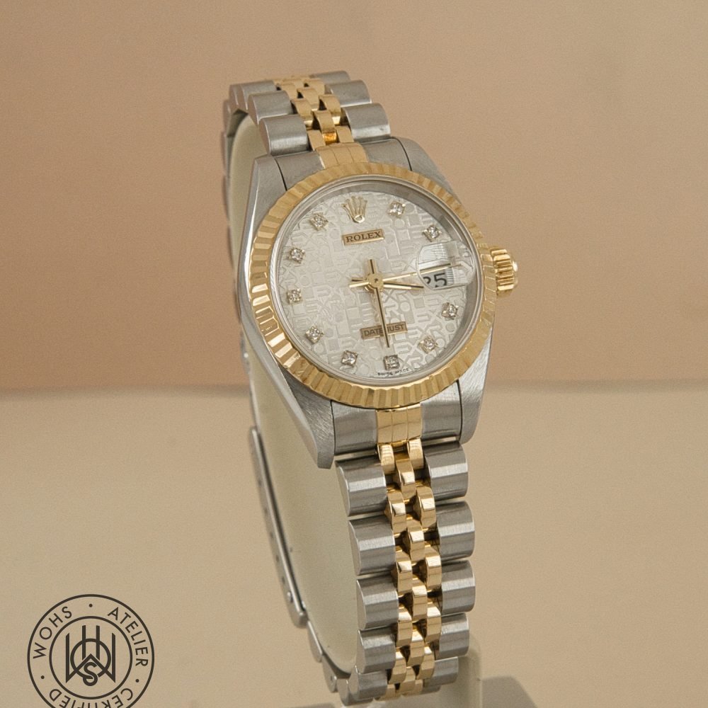 Pre-owned Rolex Lady-Datejust 69173, silver dial, steel and yellow gold, 26mm, 1994 – photo 3 of 8