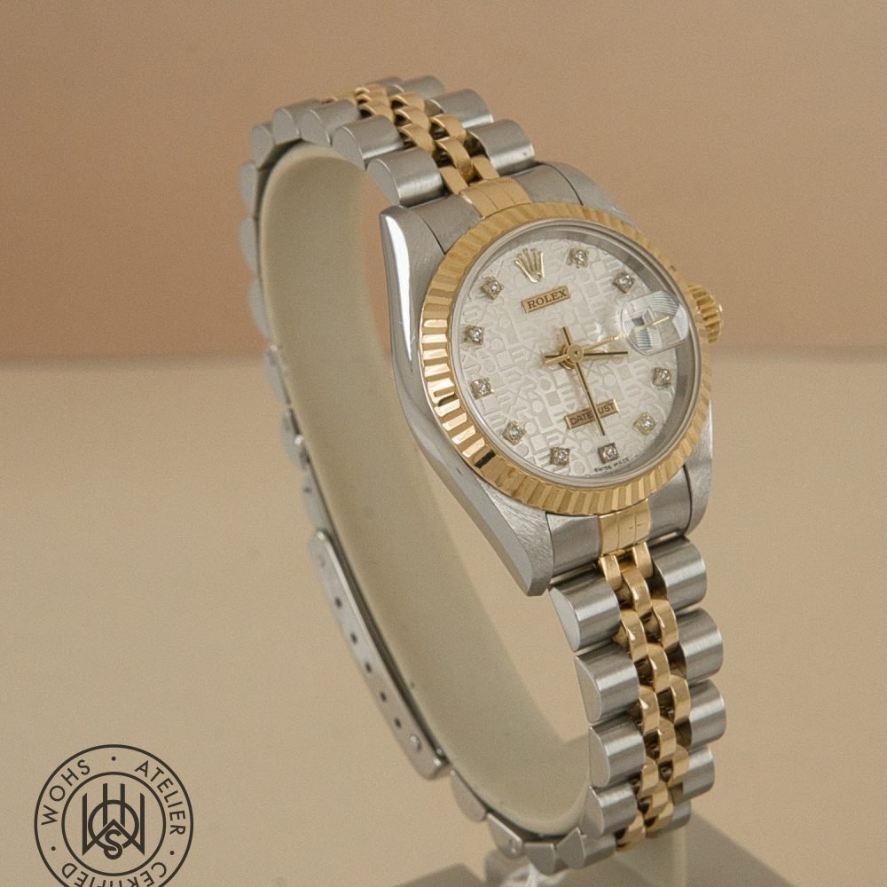 Pre-owned Rolex Lady-Datejust 69173, silver dial, steel and yellow gold, 26mm, 1994 – photo 5 of 8